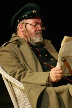 Roland Oliver as Chebutykin by Alan Moore